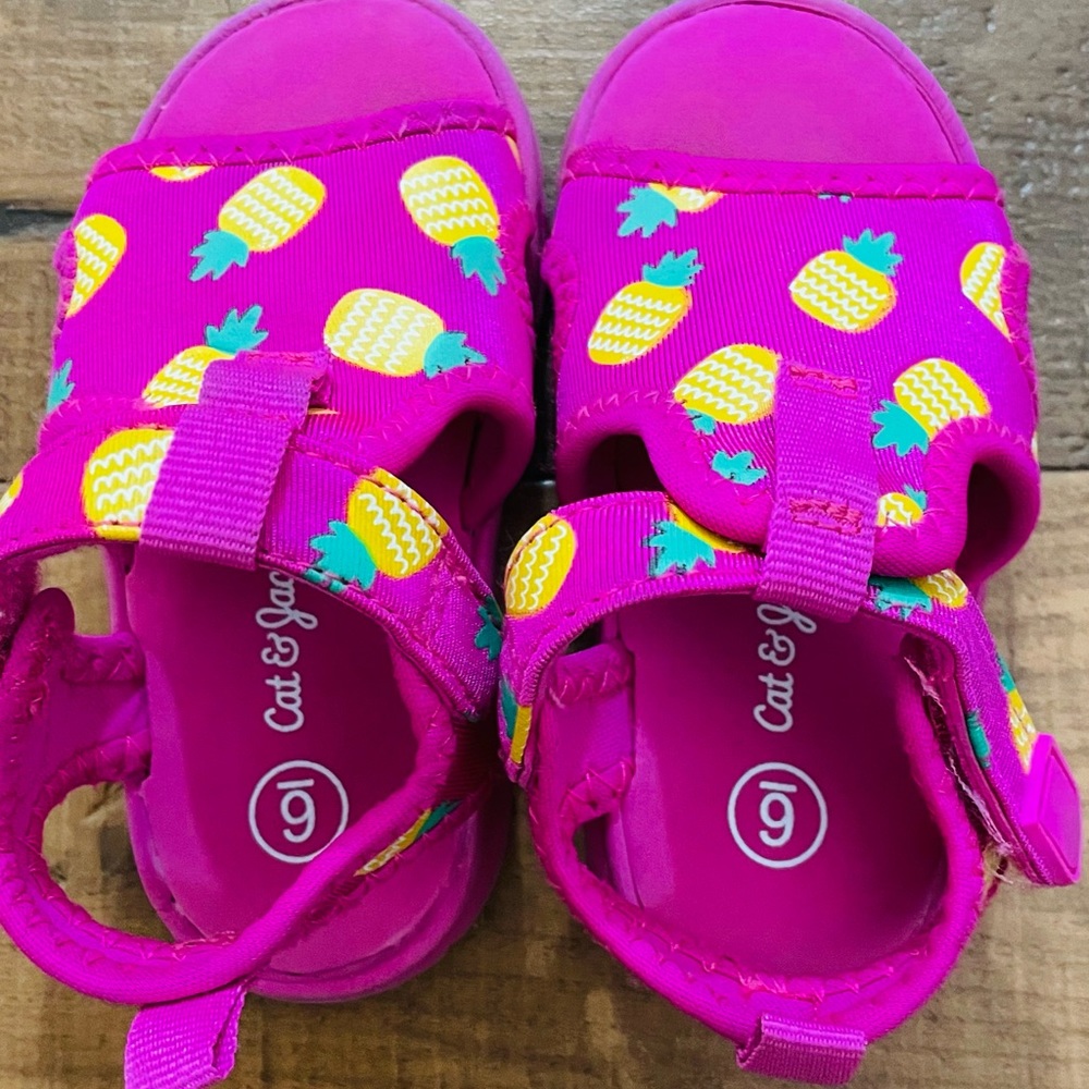 Pink colour sandal| Size:6 | toddler girl